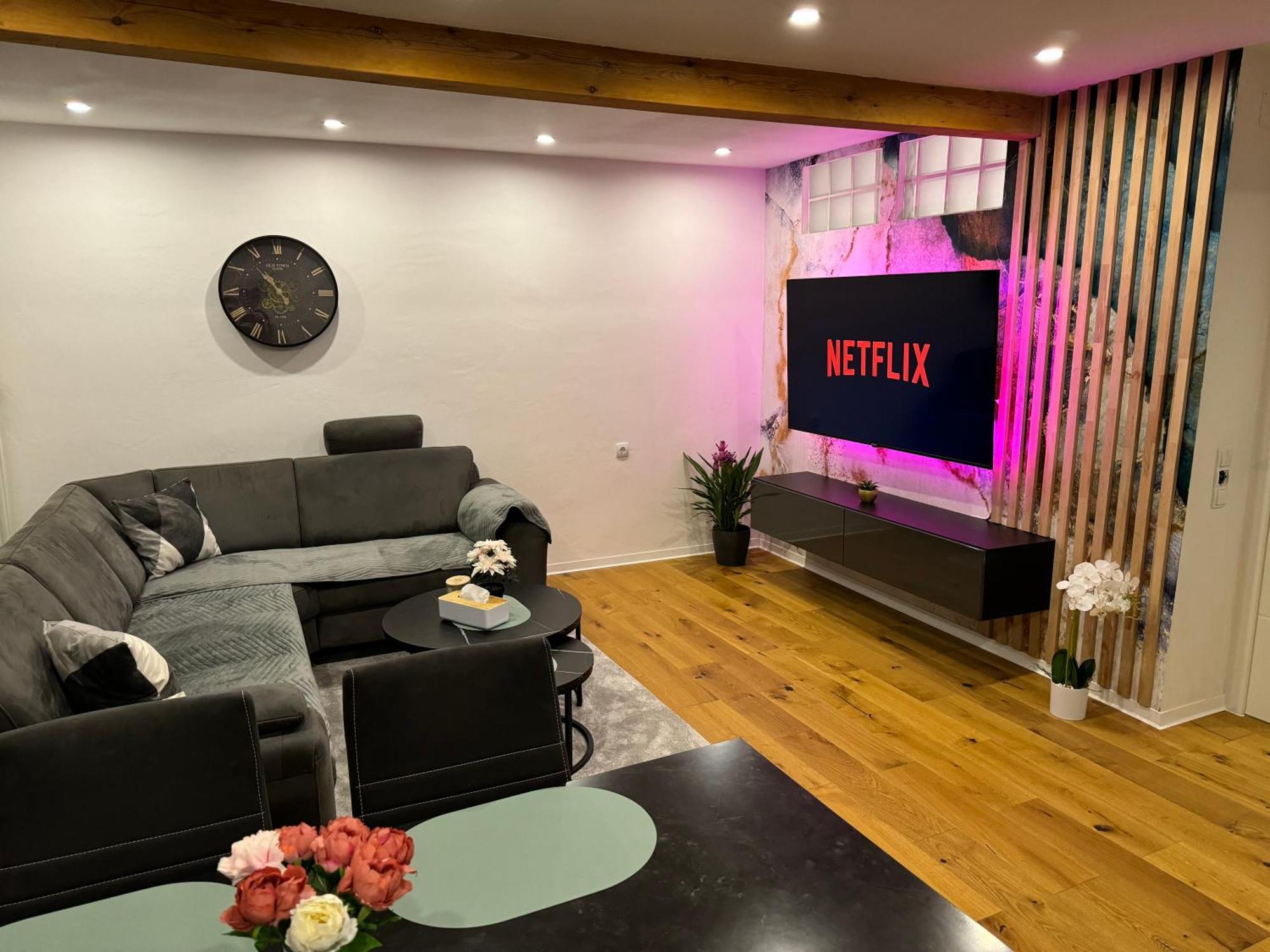 Best Central Apartment - Am Marktplatz - Up To 5 - Next To Frankfurt And Hanau - Coffee And Snacks - Netflix, Prime, Disney Nidderau Exteriér fotografie