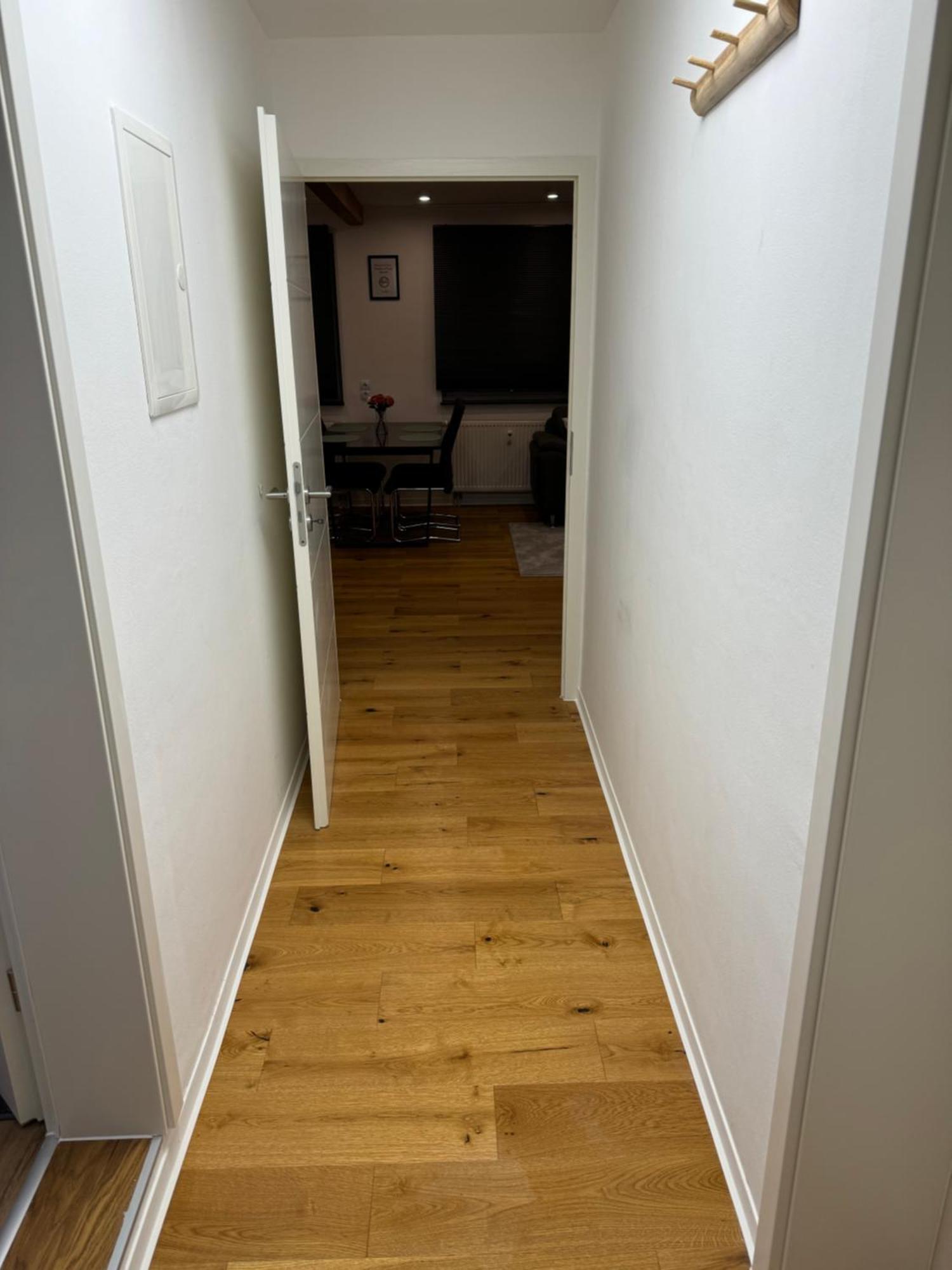 Best Central Apartment - Am Marktplatz - Up To 5 - Next To Frankfurt And Hanau - Coffee And Snacks - Netflix, Prime, Disney Nidderau Exteriér fotografie